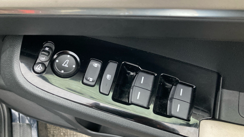 Honda HR-V 1.5 eHEV Advance Style 5dr CVT Hybrid Hatchback